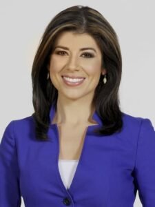 Lisa Hernandez Image