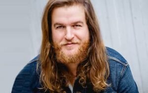 Read more about the article Chris Higgins Comedian, Bio, Age, Wife, Children, Actor, Parents, Salary and Net Worth