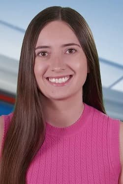 Kayla Lewis Image